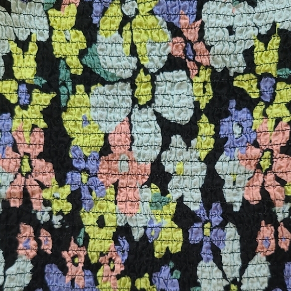 NWOT Free People Ariana Floral Print Smocked Crop Top - Size L - Picture 4 of 10